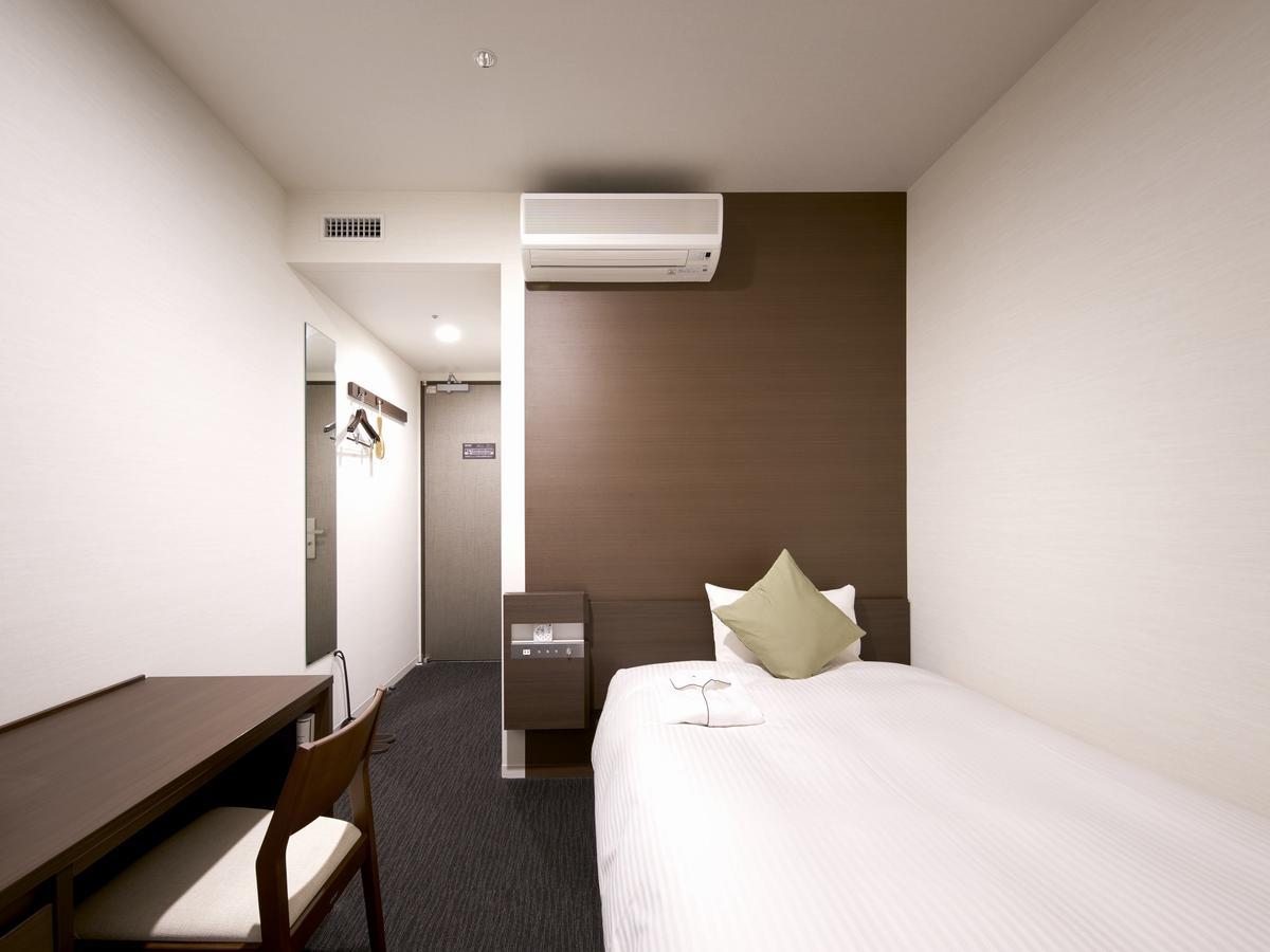 Hotel Crown Hills Ueno Premier Tokyo prefektur Exteriör bild